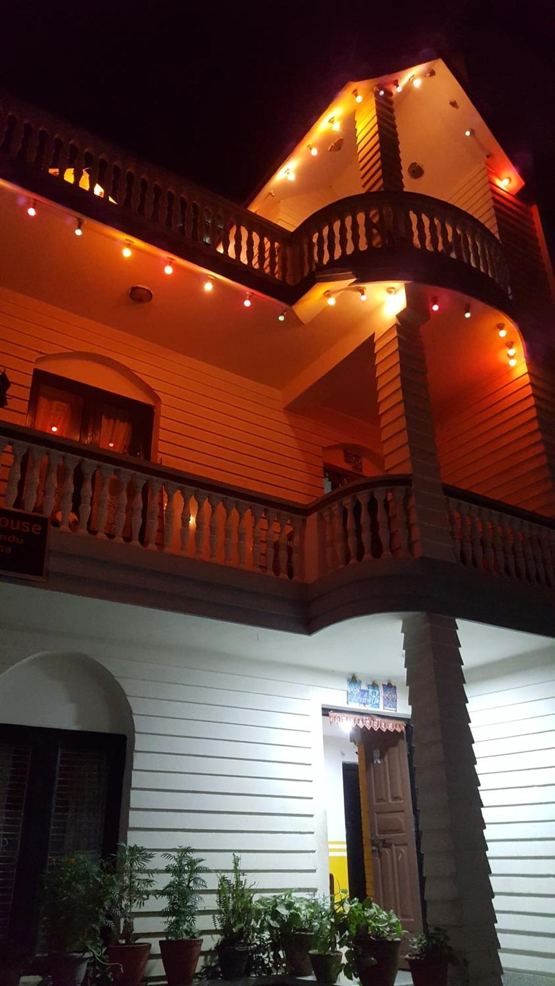 Bnb Royal Tourist House Kathmandu Ngoại thất bức ảnh