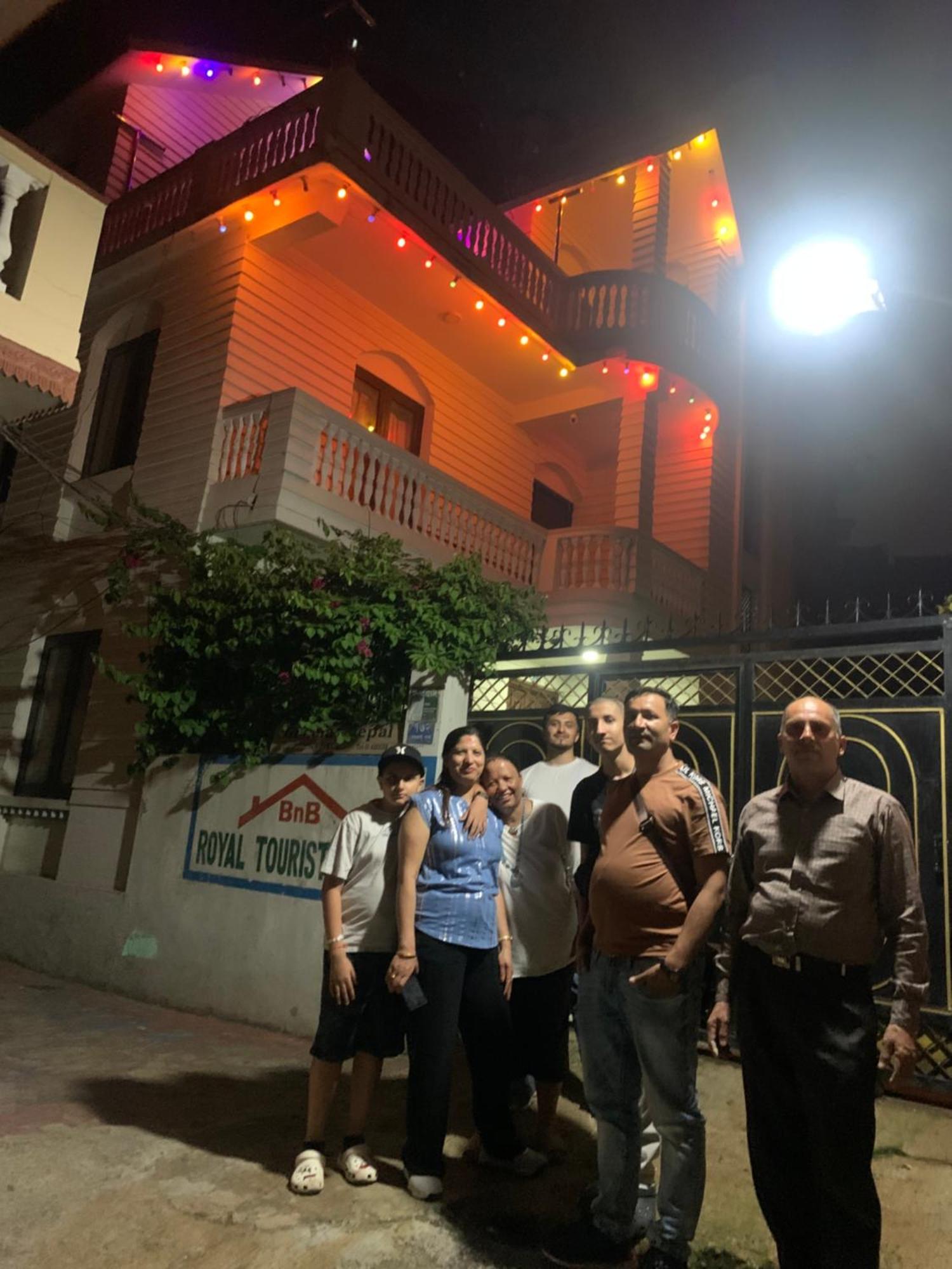 Bnb Royal Tourist House Kathmandu Ngoại thất bức ảnh
