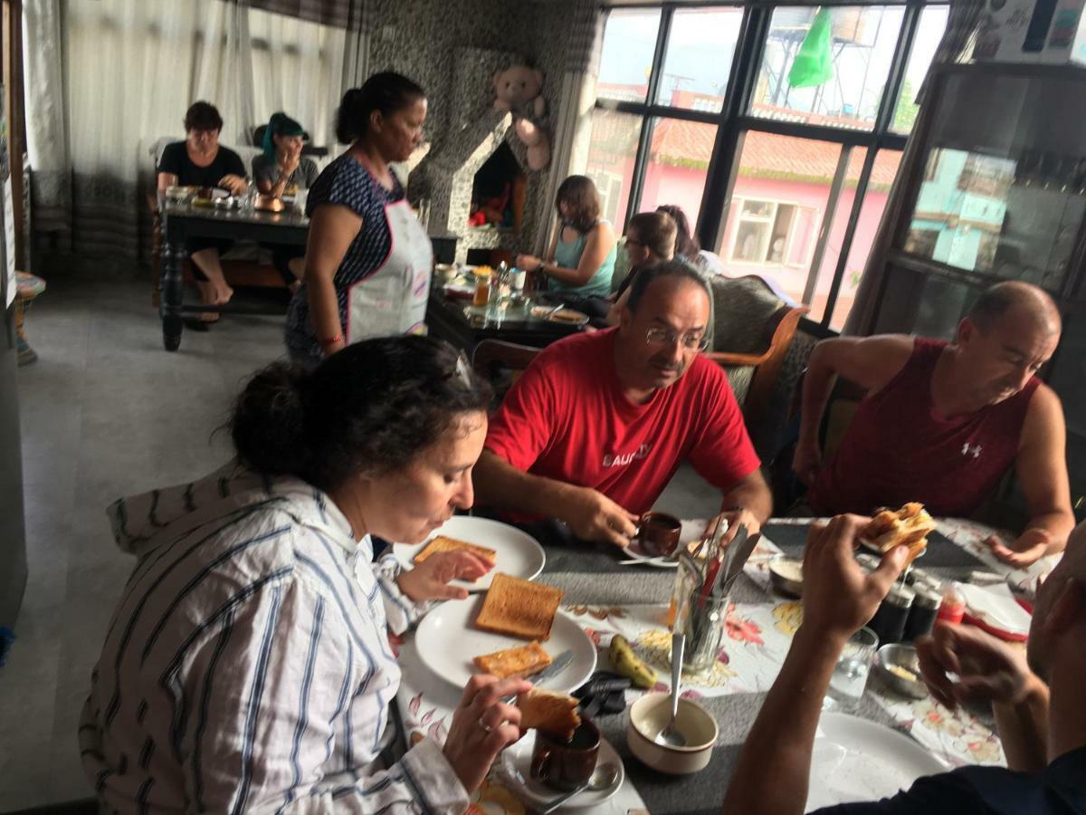 Bnb Royal Tourist House Kathmandu Ngoại thất bức ảnh